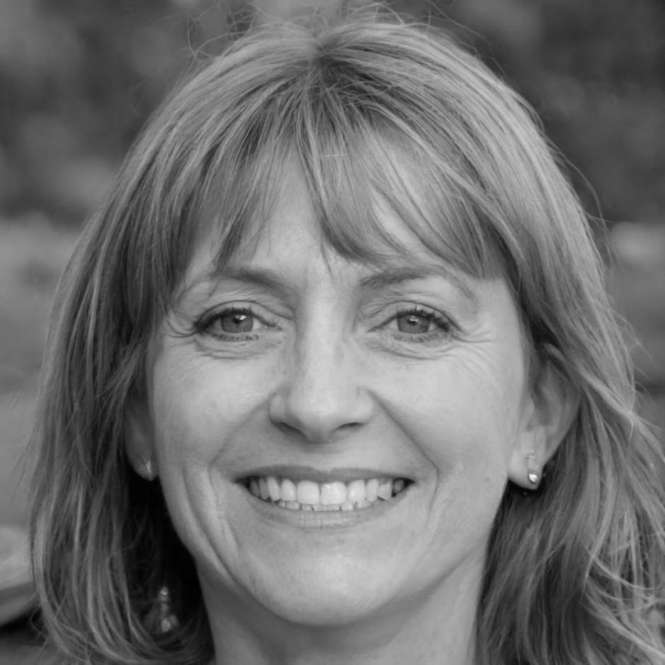 Sienna Gallagher, Money Mindset Specialist