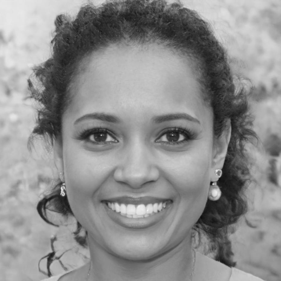 Siobhan Pembroke financial program participant